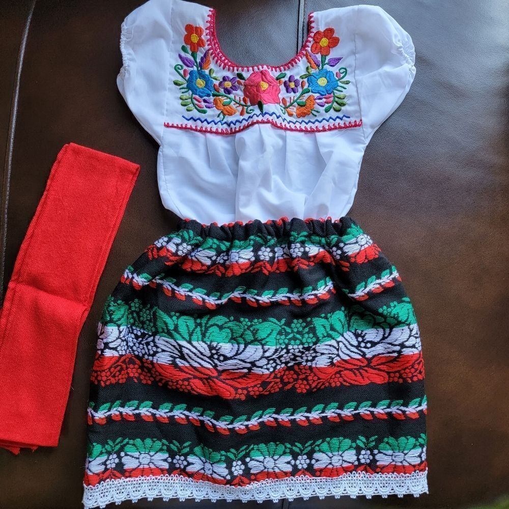 Mexican Outfit Size 6